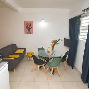 https://la-kalenda-studio-climatise.comcaribbean.com